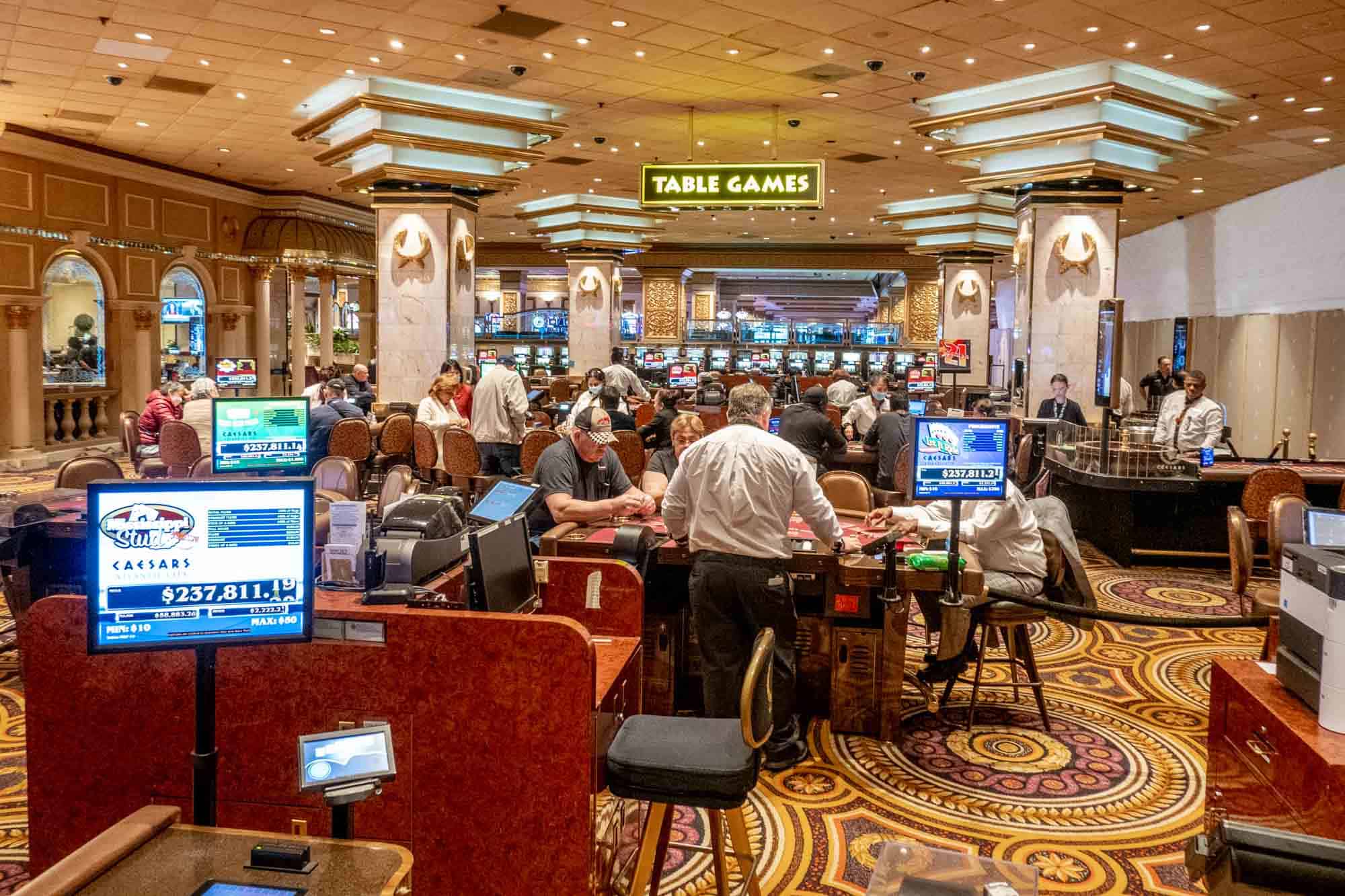 Blackjack Tur Analizi: Kazanma Stratejileri